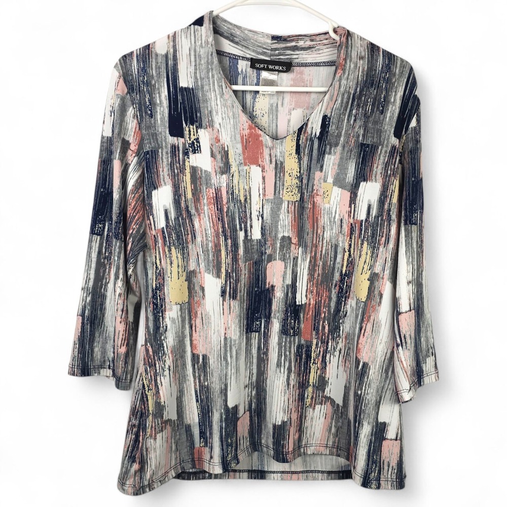 Soft Works Canada Womens Medium V-Neck Top 3/4 Sleeve Abstract Brushstroke Shirt